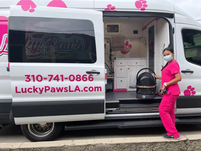 Lucky Paws Mobile Pet Grooming