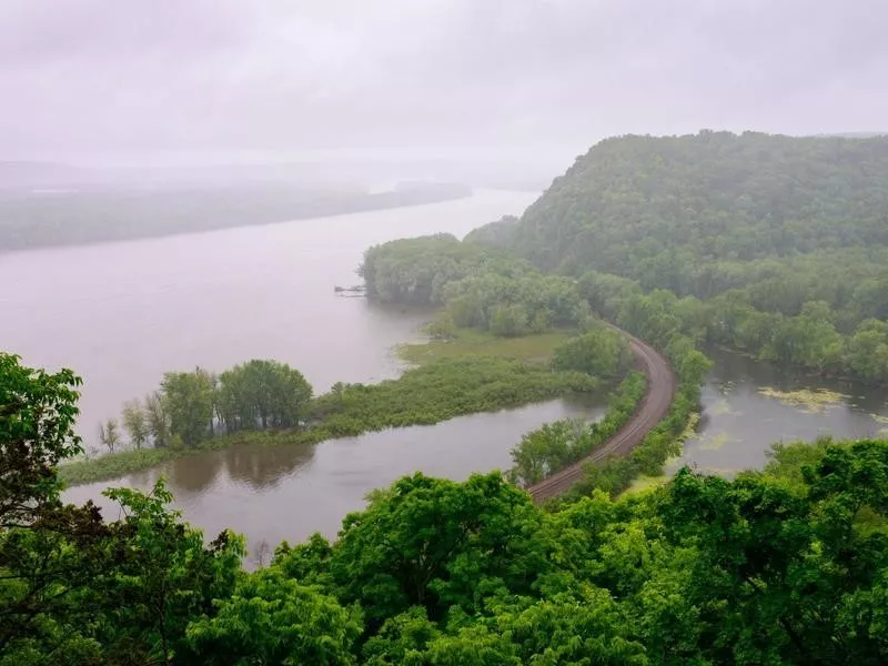 Effigy Mounds National Monument