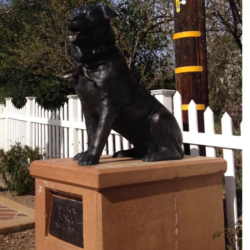 Bosco the Town Mayor Statue in California